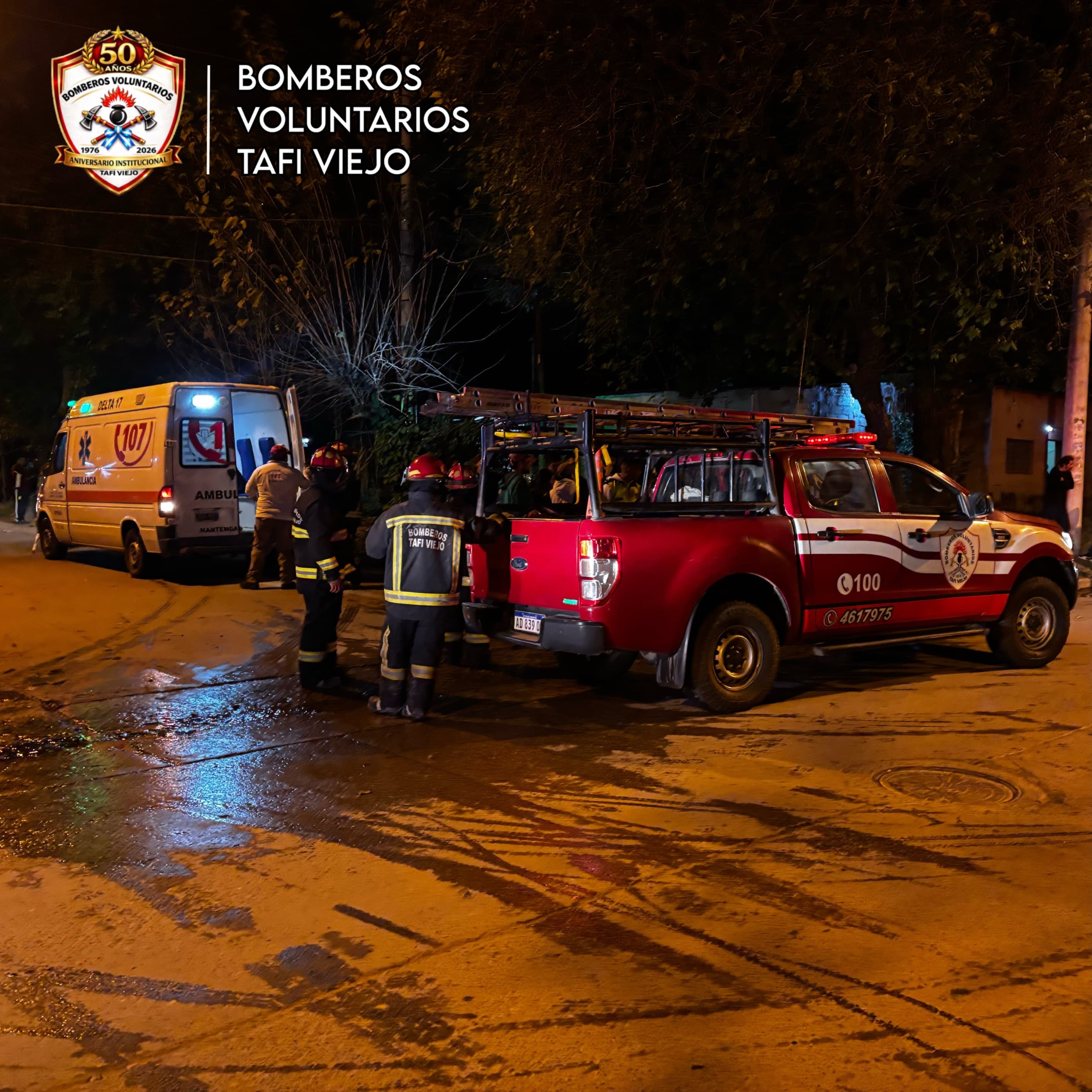 Accidente entre una moto y un auto en pleno centro tucumano
